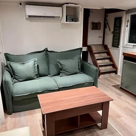 Houseboat - Flottante Romantique Au Port De