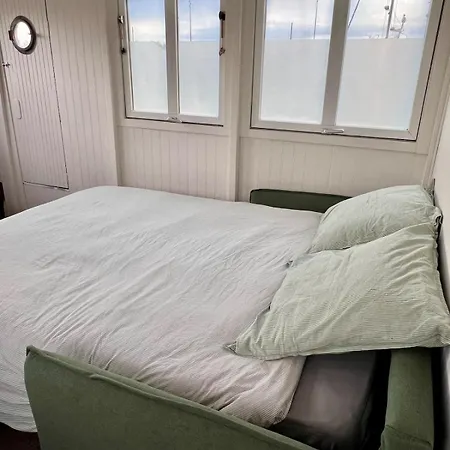 Houseboat - Flottante Romantique Au Port De