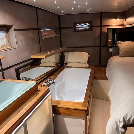 Houseboat - Flottante Romantique Au Port De * Bordeaux