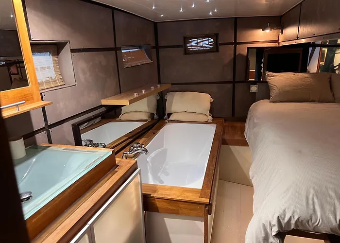 Houseboat - Flottante Romantique Au Port De * Bordeaux